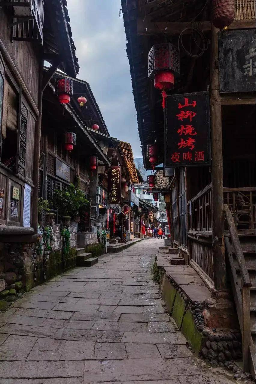 梅州精神科医院：抑郁症治疗时需注意哪些事项？